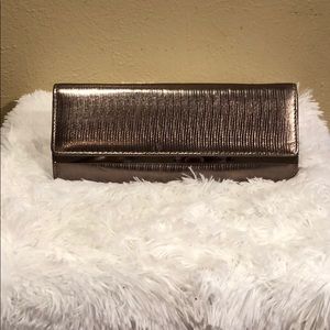 Aldo Clutch